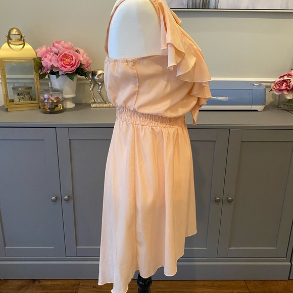 Peach ruffle asymmetrical high low summer dress - Picture 5 of 6